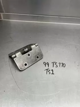 1673-324 ARCTIC CAT Hood Hinge Latch Arctic-cat Tigershark