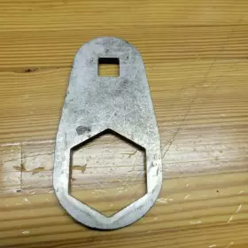 114595 EVINRUDE JOHNSON OMC Tool Nut Drive #2