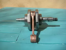 13031-3703 KAWASAKI Crankshaft Crank Shaft Core Js Sx 300