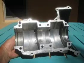 14001-3701 KAWASAKI Ts Engine Motor Lower Crank Crankcase X2