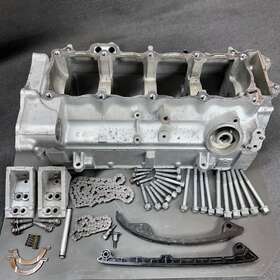 14001-3743 KAWASAKI Jet Ski Ultra Engine Motor Crankcase Lx