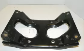 39082-3701 KAWASAKI Engine Mount Plate X2 Sx 650