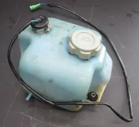 52001-3716 KAWASAKI Sts Ts Xi Oil Tank 750