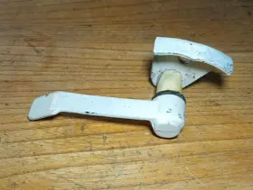 312184 OMC Outboard Hood Latch Johnson Evinrude