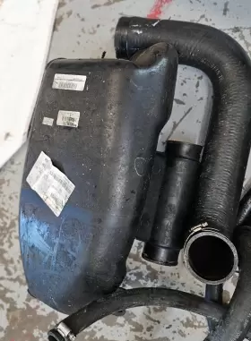 204250333 SEA-DOO Air Silencer Intake Resonator Divider #2