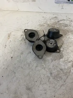 112-22-074-K TITAN 757 PERFORMANCE Pack Engine Motor Mount Gs #3