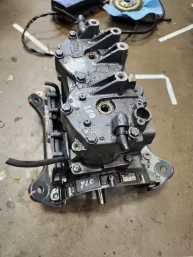 2-62T-701 YAMAHA Motor Engine Jet Wave Gp GP760 XL760 700
