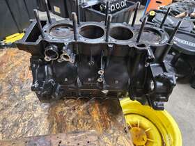 60E-15100-00-8P YAMAHA Engine Crank Lower End Block FX140