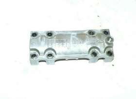 60E01-204001 YAMAHA Intake Camshaft Holder Vx
