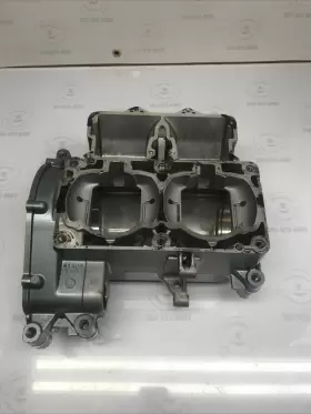 61X-15100-00-94 YAMAHA Pro Waveblaster Waveraider Crankcase