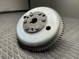 62T-85550-01-00 YAMAHA Waveblaster Jetski Stand Up Flywheel