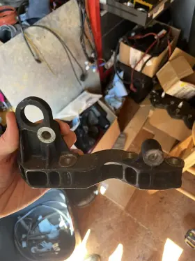 63M-14771 YAMAHA Waverunner Gp Exhaust Muffler Bracket GP1200