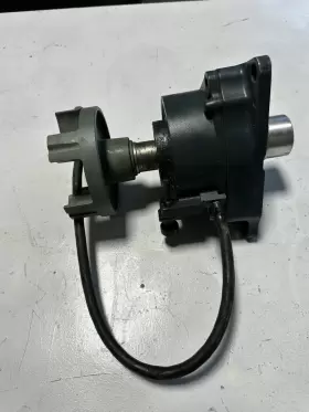 63M-51323-00-00 YAMAHA Wave Runner Exciter Midshaft Coupler