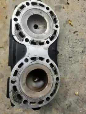 66E-11111-00-85 YAMAHA Cylinder Head Waverunner Pv Power Xlt #2