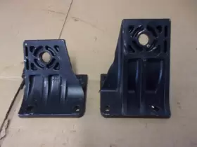 66V-21425-00-8P YAMAHA Waverunner Gp Rear Engine Bracket Set #2