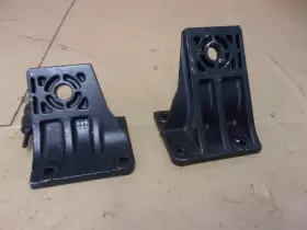66V-21425-00-8P YAMAHA Waverunner Gp Rear Engine Bracket Set