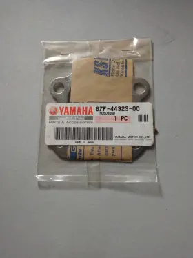 67F-44322-00 YAMAHA Outboard Water Pump Liner