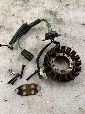6EY-81410-00-00 YAMAHA Stator Generator Waverunner Vx Ex