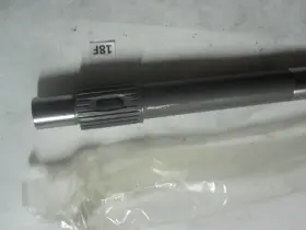 6J9-45611-01 YAMAHA Outboard Propeller Prop Shaft #3