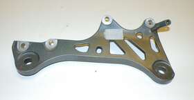 6R7-21415-01-00 YAMAHA Wave Runner Sj Engine Bracket Raider