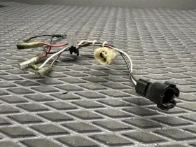 6R7-82553-01-00 YAMAHA Standup Start Box Harness Extension #2
