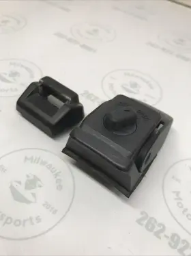 FX1-62841-01-00 YAMAHA Wave Hatch Lock 700 Raider #2