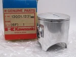 Nos Kawasaki Kx125 Kx 125 1986 Genuine Standard Bore Piston 13001-1231. Fixed Price $199.99.